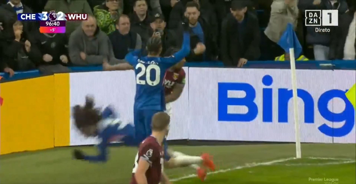 球速体育 (中国)官网-最全体育赛事直播与即时数据-特劳雷公开致歉库库雷利亚，称冲突系一时冲动|马克·库库雷利亚|都留|本意|在场|道歉_新浪体育_新浪新闻